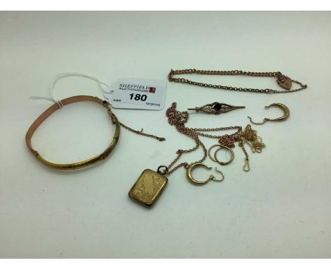 A 9ct Gold Hinged Bangle, (damages) (6.7grams); a rectangular locket pendant on chain, bar brooch (damages / incomplete); ear