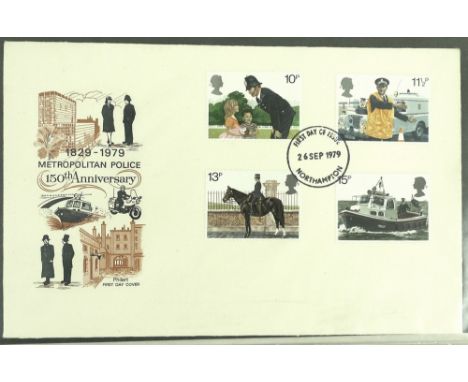 A collection of first day covers, from 1967 to 2014, including 20th November 1972 'Royal Silver Wedding', 26th September 1979