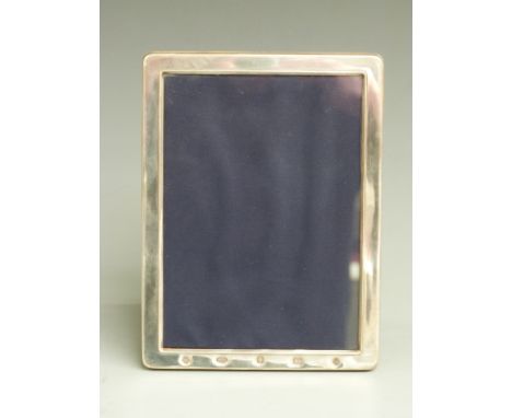Millennium feature hallmarked silver photograph frame to suit 7x5 inch photo, with easel back