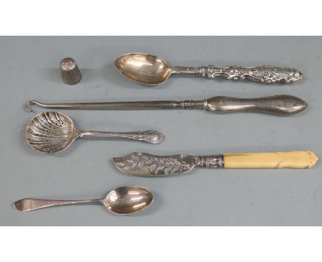 Hallmarked silver sifter spoon, hallmarked coffee spoon, hallmarked silver bladed butter knife, hallmarked silver spoon, silv