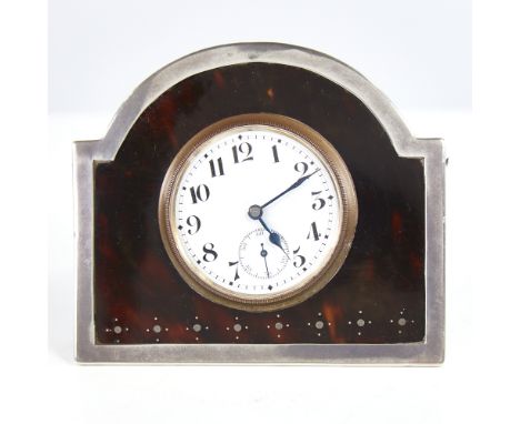 A George V silver and tortoiseshell pique inlaid desk clock, white enamel dial with Arabic numerals and blued steel hands wit