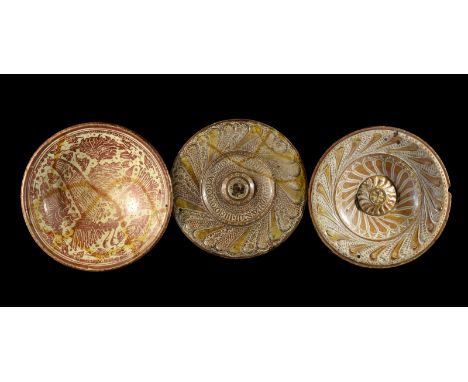 Three Hispano-Moresque lustreware items Spain, Valencia, 18th CenturyLustre painted and enamelled terracotta Lot composed of 