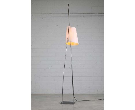 An Italian chrome floor lamp,1960s, by Italiana Luce, mounted with an arched chrome support, with a single adjustable light a