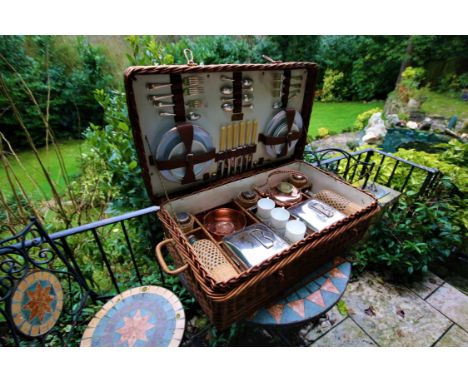 This is an excellent, thought to be original, picnic set presenting very well after c.100 years. Complete with a set of six w