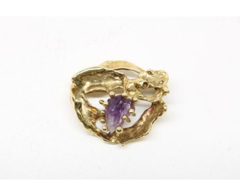 Golden brooch, Dutch artist Anneke Schat.Gouden broche bezet met fluoriet, van Anneke Schat, (beeldend  kunstenaar, ontwerpst