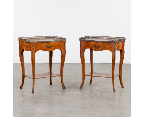 A pair of side tables, marquetry inlay and mounted with bronze.Dimensions: (L:37 x W:51 x H:65 cm)