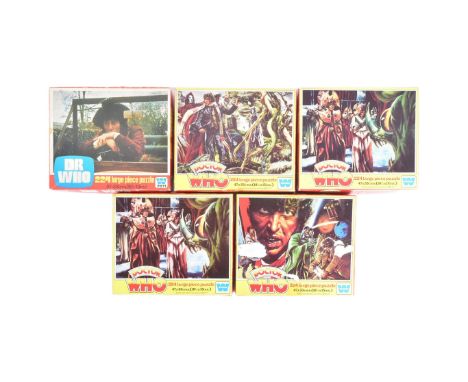 Doctor Who - Jigsaw Puzzles - a collection of x5 original vintage 1970s Dr Who jigsaw puzzles by Whitman. Four different desi
