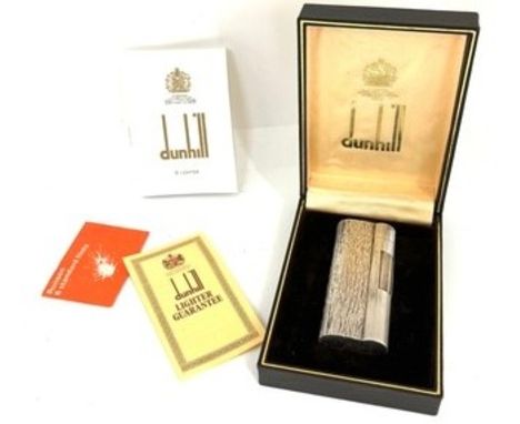 Boxed Dunhill d72312 cigarette lighter
