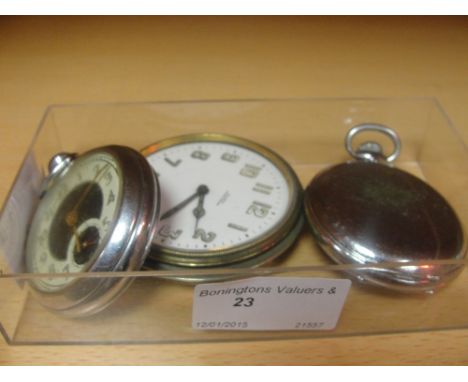 A quantity of vintage pocketwatches