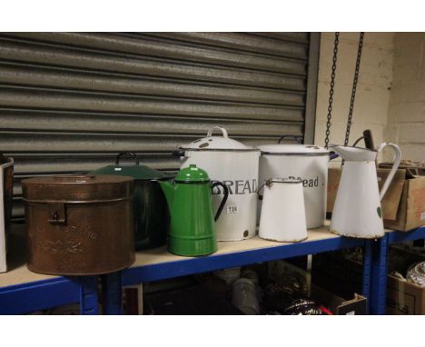 Large amount of vintage enamel kitchen ware
