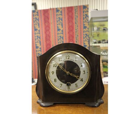 1930's / 40's Smiths of Enfield Bakelite Mantle Clock
