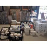 JOBLOT 1146 UNITS POLYPIPE UNDERFLOOR HEATING THERMOSTATS SENSORS ACTUATORS MODULES