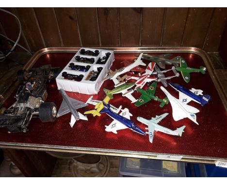 A tray of mainly model aeroplanes 
