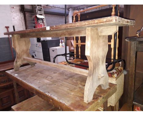 An oak bench, length 139.5cm. 