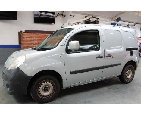 Make &amp; Model: Renault Kangoo ML20 DCI 85Date of Reg: BN61 KWTColour: Greycc: 1461MoT: 09-09-2023Fuel Type: DIESELMileage: