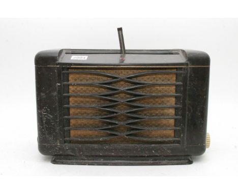 A Vintage Phillips Bakerlite radio with valves,