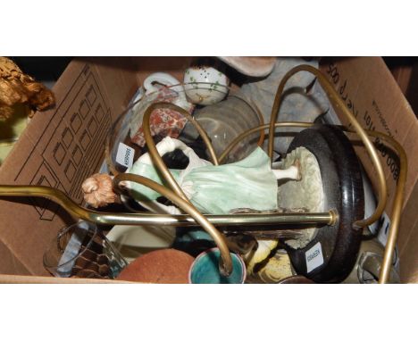 Table lamp with the base figure of a girl feeding chickens and other assorted ceramics and collectables (1 box) 