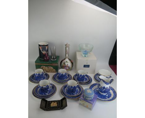 A mixed collection of ceramics and glass wares including German porcelain bottle vase, Willow pattern part tea service, Caith