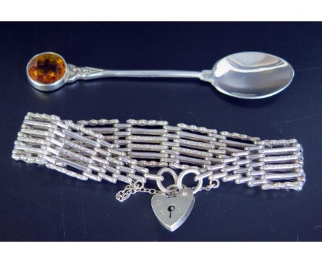 A silver gate link bracelet with padlock clasp, together with a Scottish silver and agate mounted spoon, gross weight 31gms, 