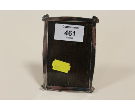 A SMALL HALLMARKED SILVER EASEL BACKED PICTURE FRAME