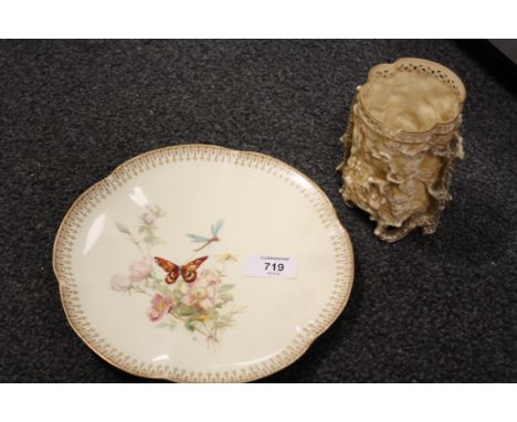 A HAND PAINTED ROYAL WORCESTER CABINET PLATE WITH BUTTERFLY DETAIL, TOGETHER WITH A ROYAL WORCESTER TREE PATTERN VASE S/D