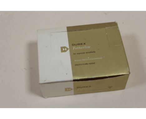 A VINTAGE BOX OF DUREX FETHERLITE PROTECTIVES 