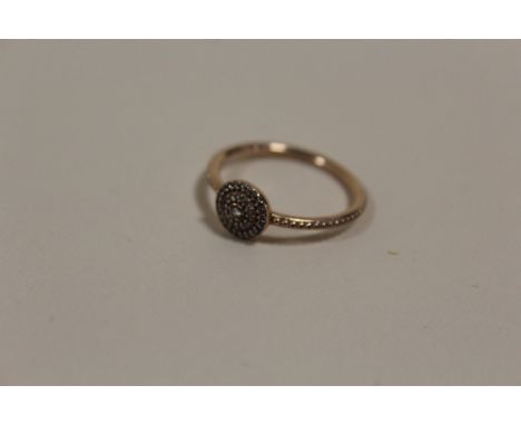 A PANDORA STYLE DRESS RING 