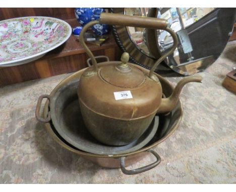 A VINTAGE COPPER KETTLE TOGETHER WITH TWO COPPER PANS