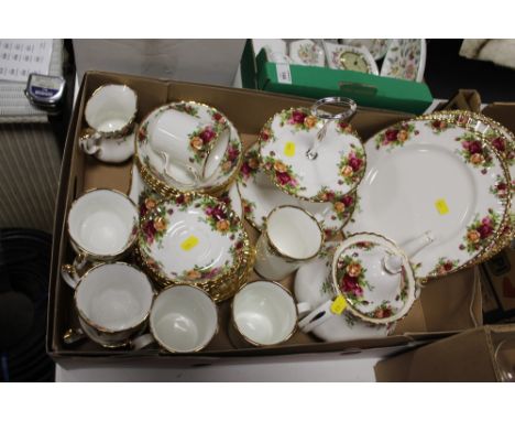 A TRAY OF ROYAL ALBERT OLD COUNTRY ROSES CHINA TO INCLUDE A TEAPOT, CUPS AND SAUCERS, CAKE STAND ETC. 
