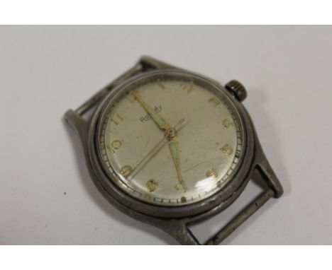 A VINTAGE GENTS ROTARY WRISTWATCH 