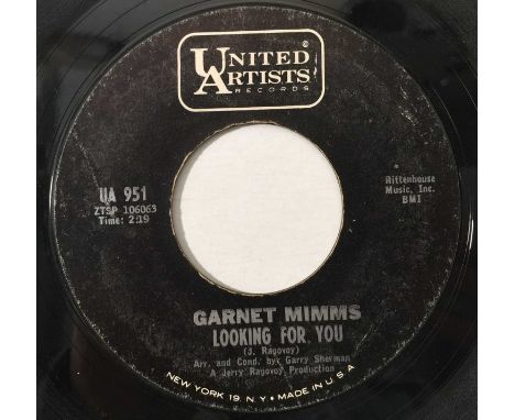 GARNET MIMMS - LOOKING FOR YOU 7" (US NORTHERN - UNITED ARTISTS UA951). The sensational mid-60s northern 7" by legend Garnet 