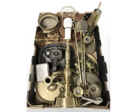 Assorted metal wares, brass lamp base, candlesticks, fire companion pieces, copper vessels etc (1 box)