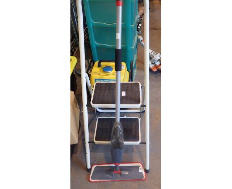 Mixed lot to include two step folding steps, garden kneeler and a copper floor mop. Not available for in-house P&amp;P 