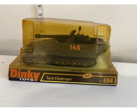 A boxed Dinky 694 die-cast tank destroyer model
