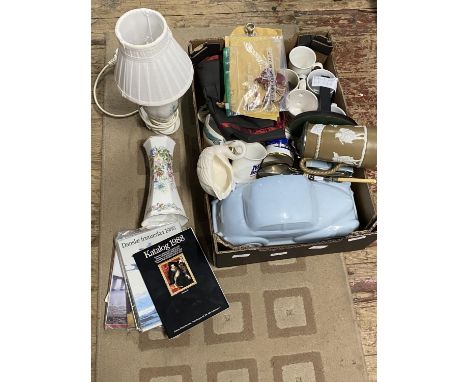 A box full of assorted collectibles including Aynsley, shipping unavailable