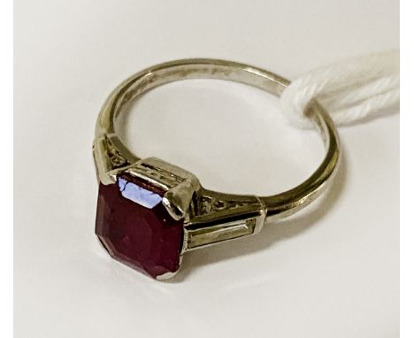 PLATINUM RUBY &amp; DIAMOND RING - UNMARKED - SIZE J