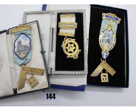 Masonic Interest; A Decorative Enamel Jewel, "Primus" Old Palace Lodge 7173 (stamped "silver") the reverse engraved "Presente