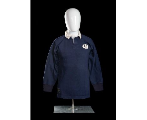 I S G SMITH | SCOTLAND | c.1970 The jersey in navy blue with white collar, stitched Scottish thistle crest, vinyl number 15 t