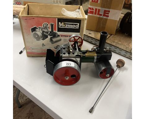 Mamod Steam roller SR1 in original box 