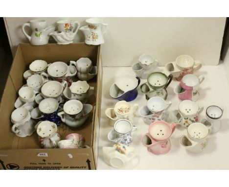 Large quantity of ceramic shaving mugs. 