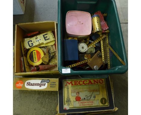 A collection of vintage Meccano 