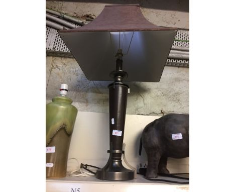 LEATHER AND METAL MODERN TABLE LAMP. 84CM
