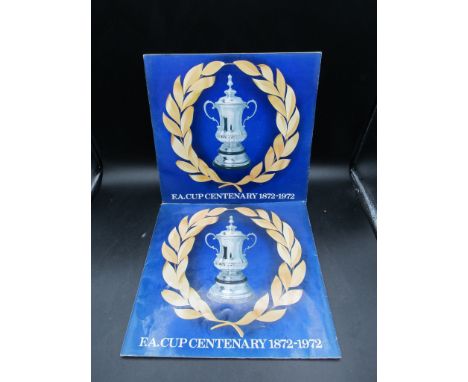 2 Esso FA Cup Centenary 1872-1972 Medalion Books