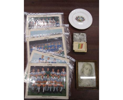 Silk cigarette cards of flags, Typhoo football club cards, Wembley souvenir plate and a pencil drawn portrait&nbsp;