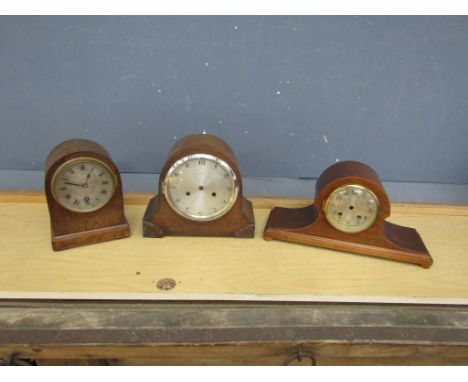 3 Oak cased mantel clocks (some restoration needed)&nbsp;