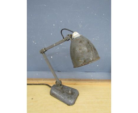 Vintage industrial machinists lamp (in need of re-wiring and some restoration as seen in pictures)&nbsp;