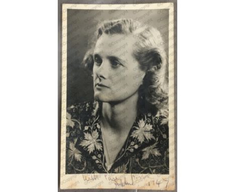 Daphne du Maurier: (1907 - 1989) British Author, small signed black and white photograph of Daphne in a three quarter portrai