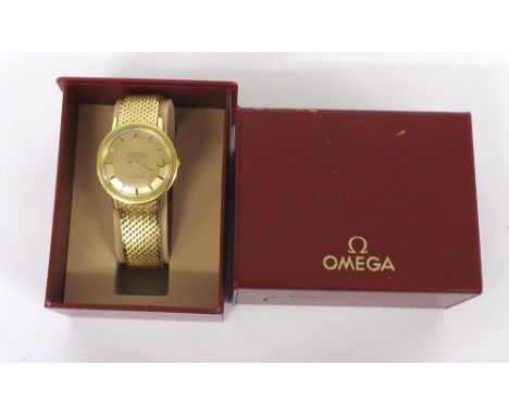 Fine Omega Constellation Chronometer automatic 18ct gentleman's bracelet watch, circa 1966, ref. 168004/14, champagne pie-pan