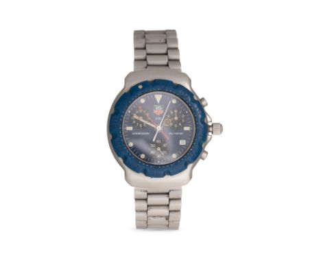 A TAG HEUER FORMULA 1 MULTI-DIAL WRISTWATCH, with date, baton markers &amp; Arabic numerals, bracelet strap with deployment c