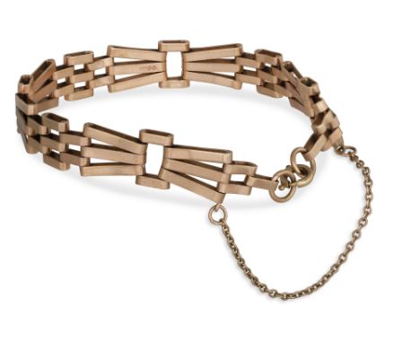 A 9CT GOLD FANCY LINK GATE BRACELET, safety chain, 8" long, 15.6 g.